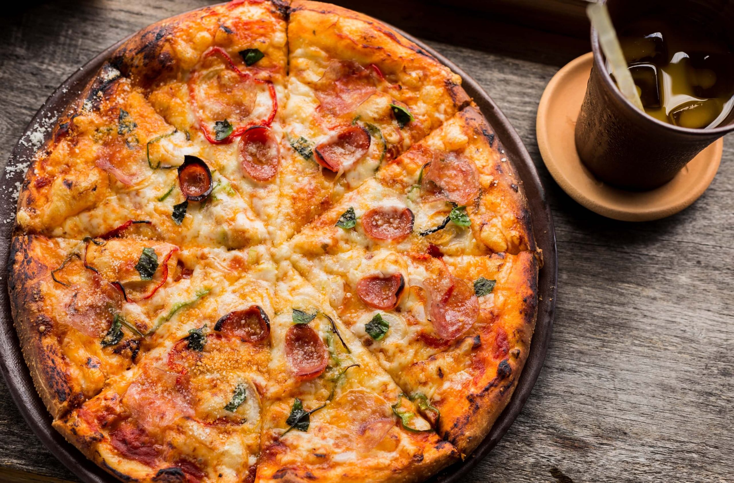 Video Recipe: Making Low Carb Fathead Pizza – HYC